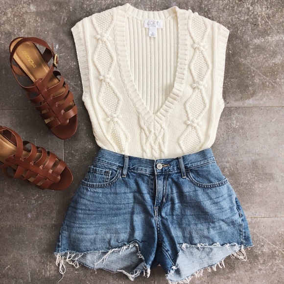 LOFT Tops - 🌻NWOT🌻 Ann Taylor LOFT Knit Top